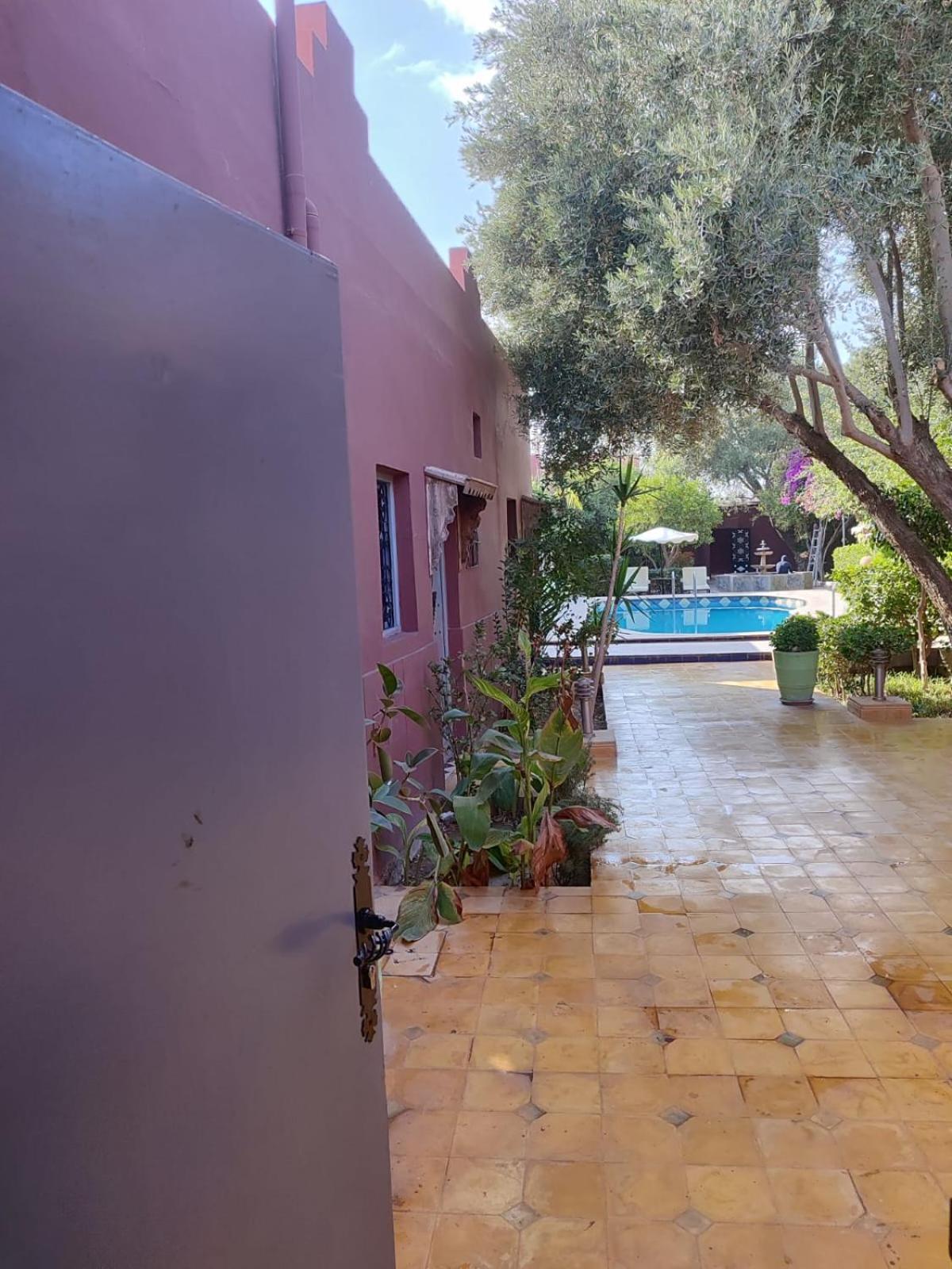 טרודאנט Riad Les Jardins Mabrouk מראה חיצוני תמונה