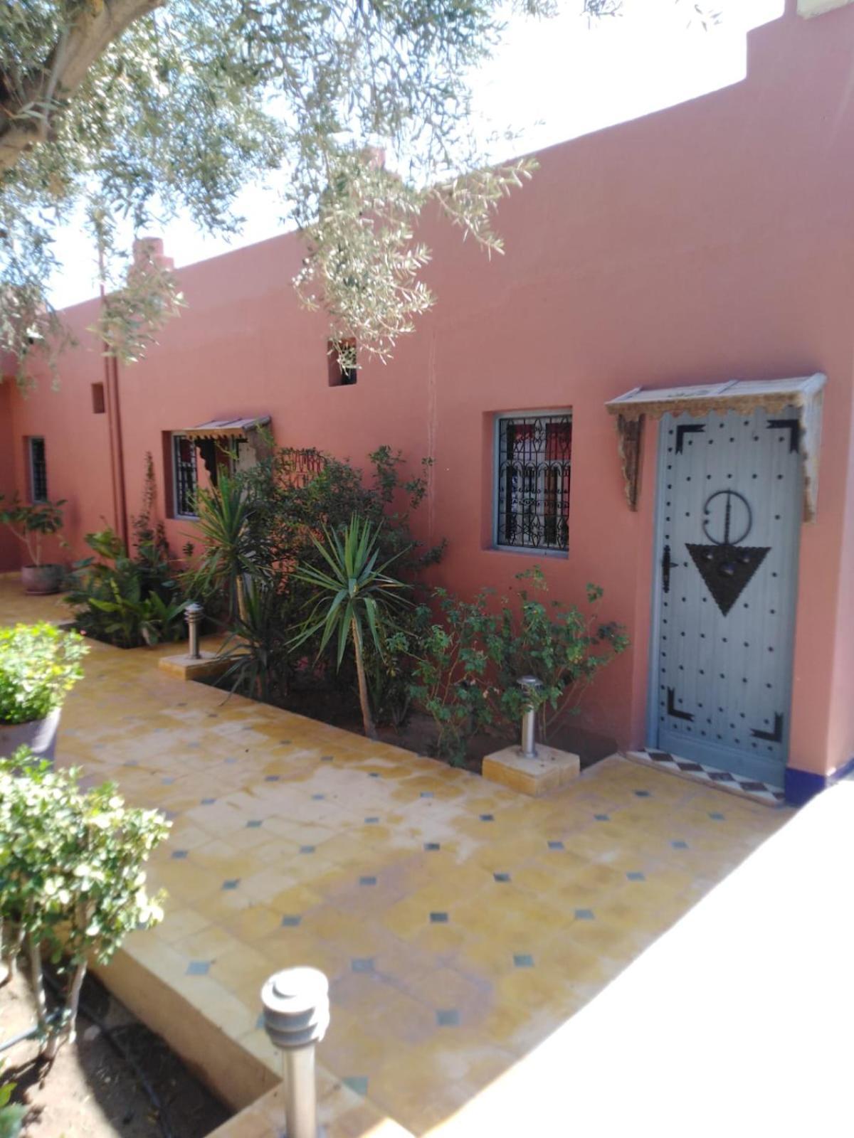 טרודאנט Riad Les Jardins Mabrouk מראה חיצוני תמונה