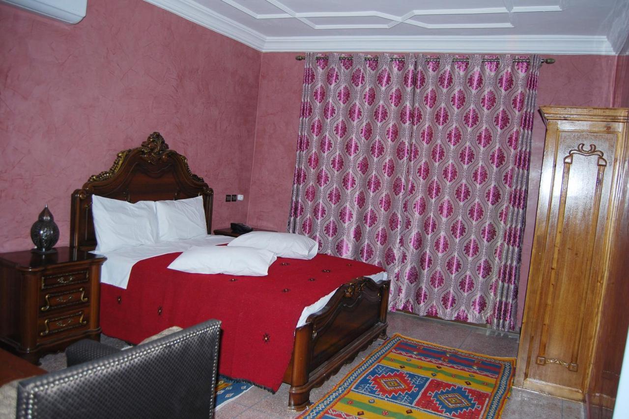 טרודאנט Riad Les Jardins Mabrouk מראה חיצוני תמונה