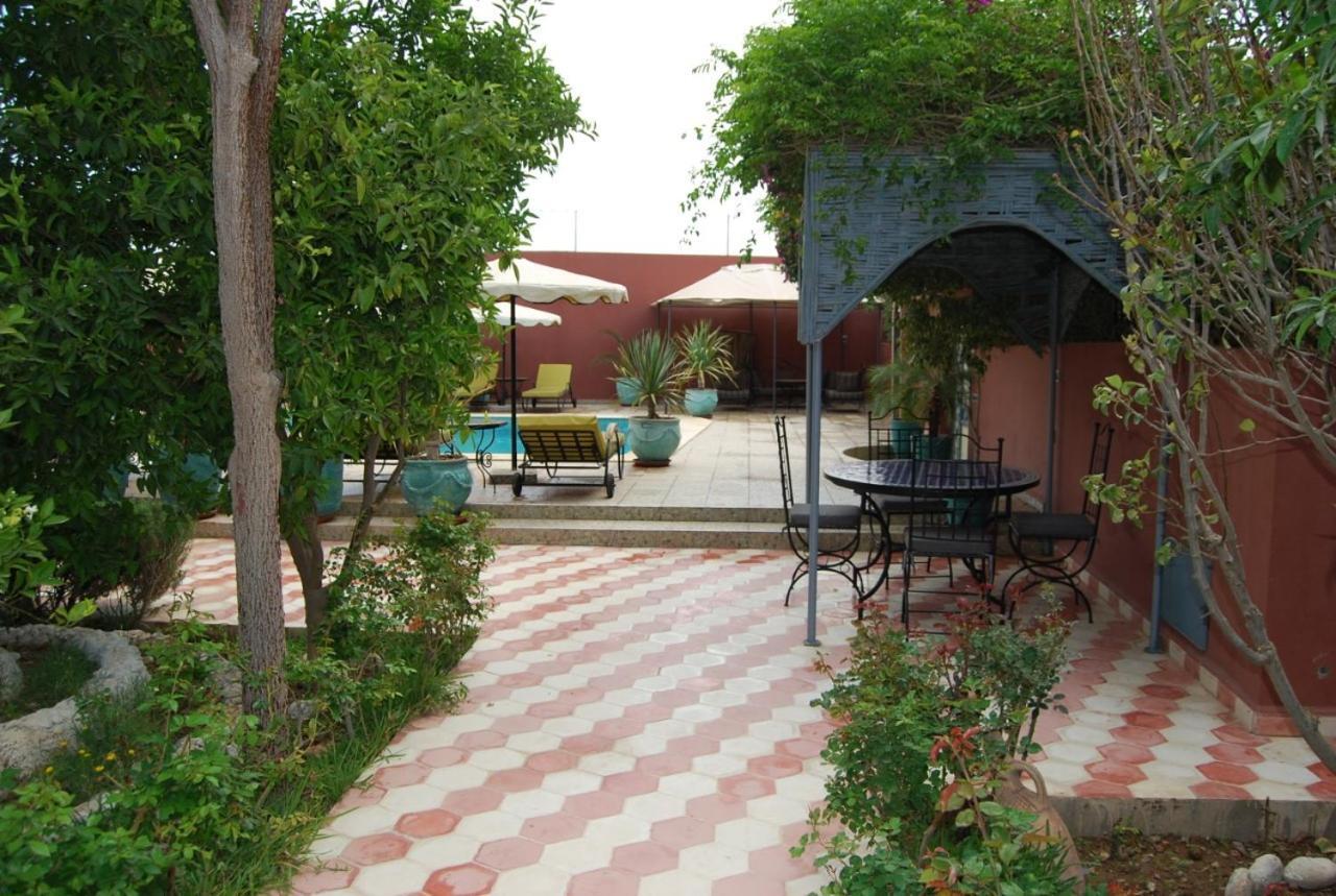 טרודאנט Riad Les Jardins Mabrouk מראה חיצוני תמונה