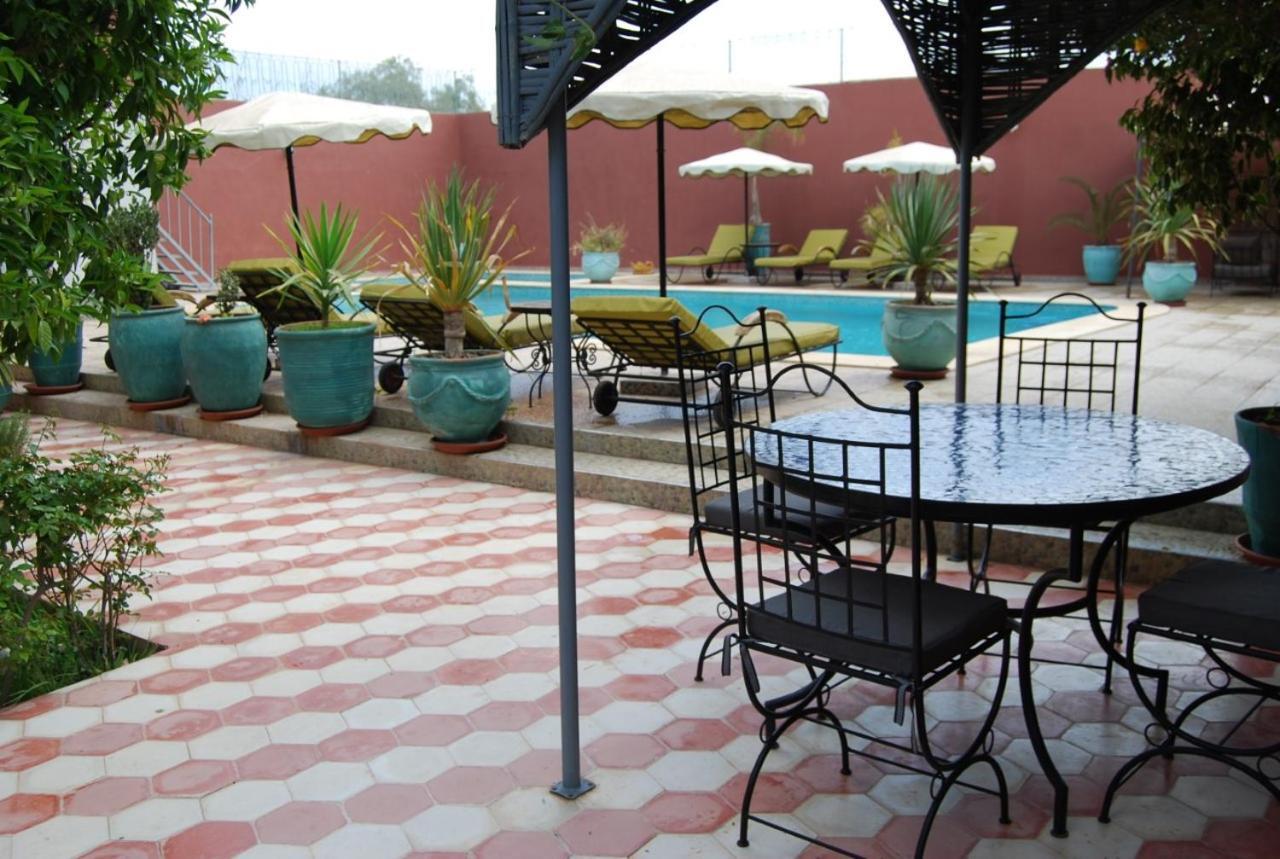 טרודאנט Riad Les Jardins Mabrouk מראה חיצוני תמונה